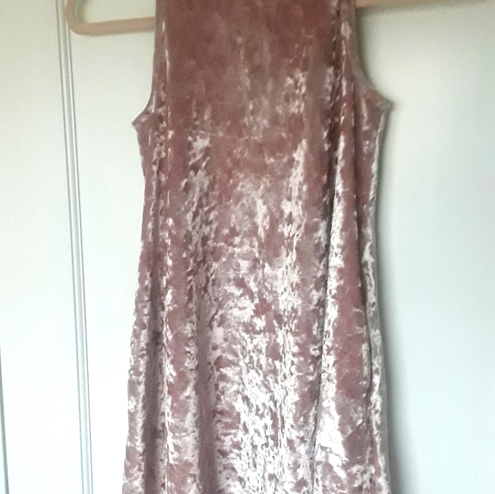 Girls size 8/10 velvet dress